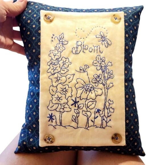 Handmade Embroidered Antique Vintage Primitive Wildflower Country Cottage Pillow - Picture 2 of 3